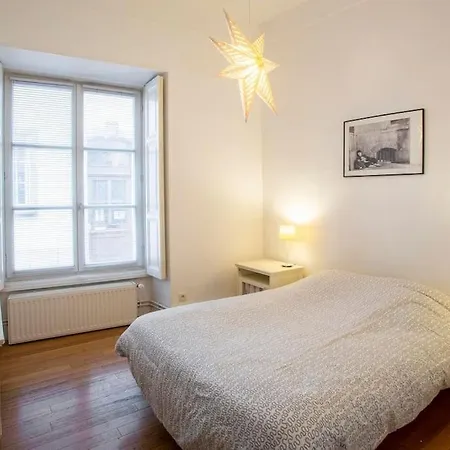 Schlofa - Appt Moderne Dans *