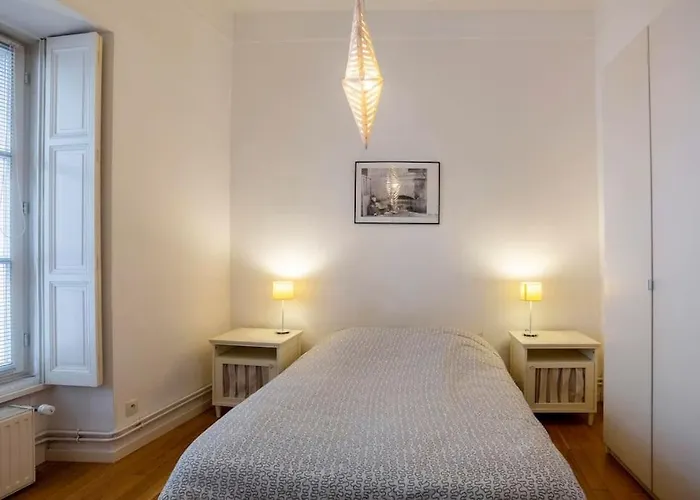 Schlofa - Appt Moderne Dans